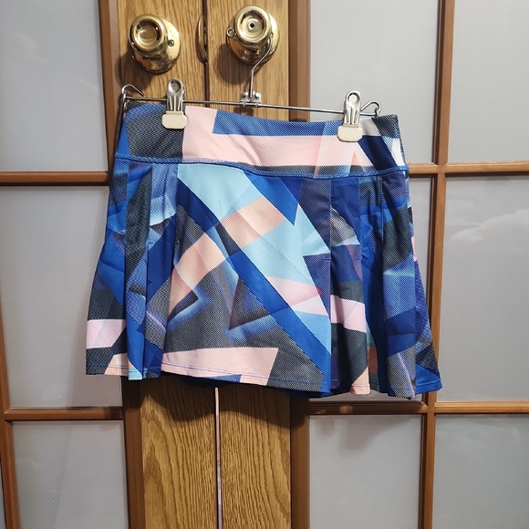 Athleta Blue and Pink Geometric Athletic Skort - Picture 1 of 7